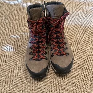 Men’s Danner Arctic Side Zip Boots